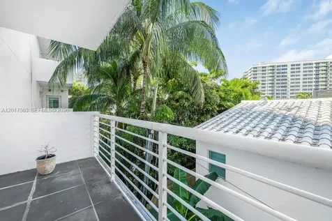 1428 West Avenue Miami Beach FL 33139
