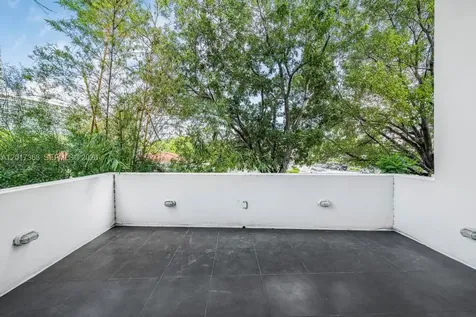 1428 West Avenue Miami Beach FL 33139