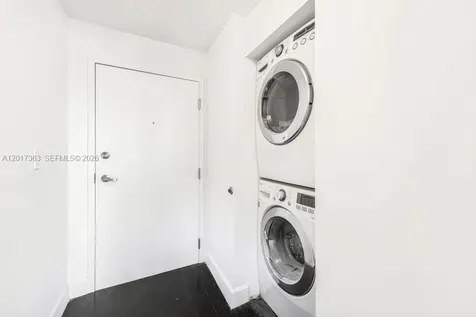 1428 West Avenue Miami Beach FL 33139