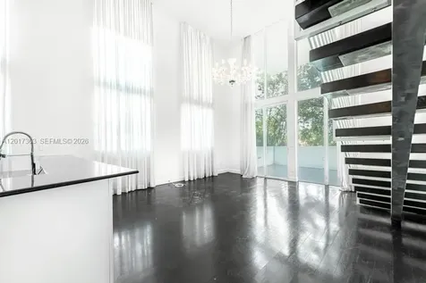 1428 West Avenue Miami Beach FL 33139