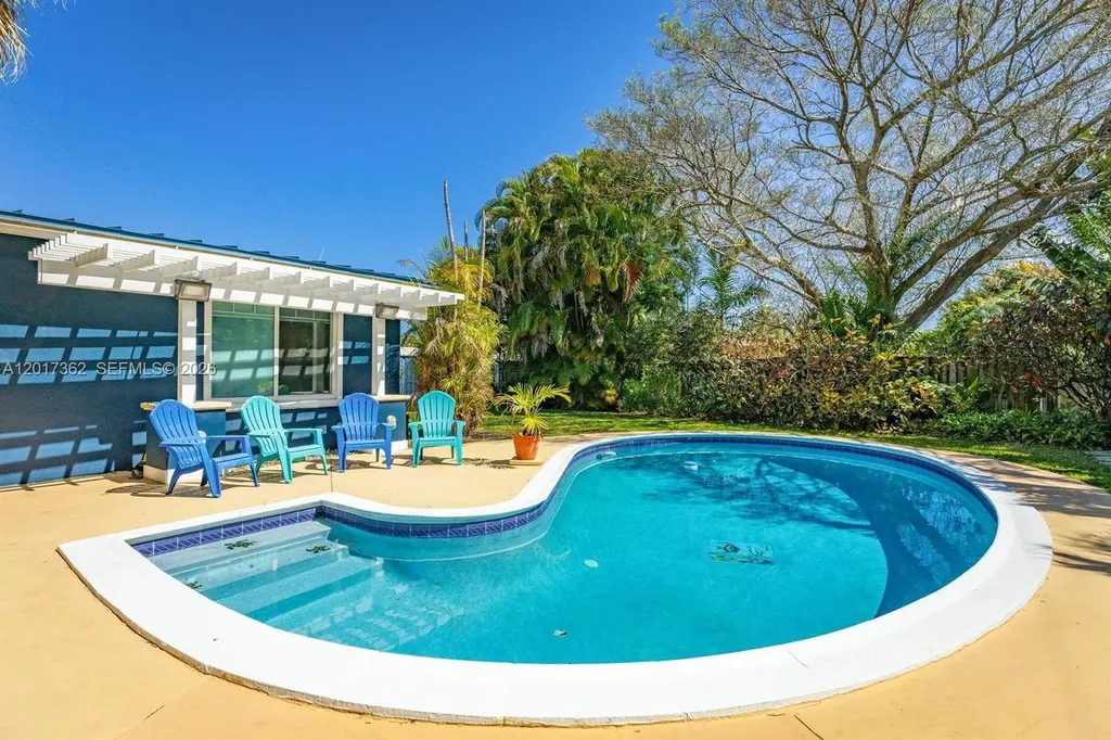 2624 NE 30th Street Fort Lauderdale FL 33306