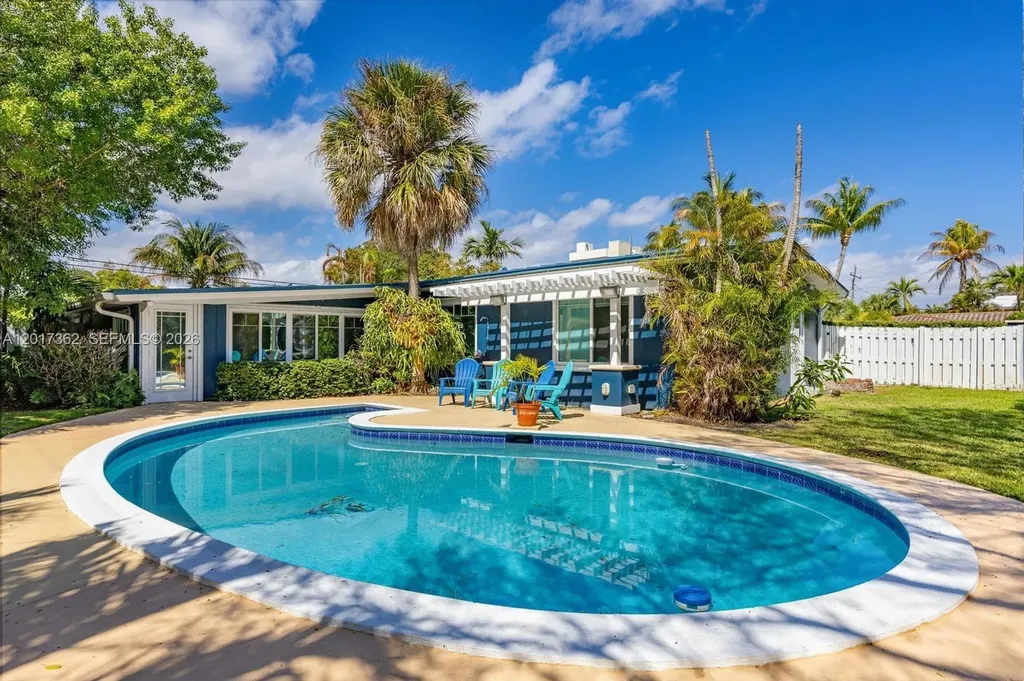 2624 NE 30th Street Fort Lauderdale FL 33306