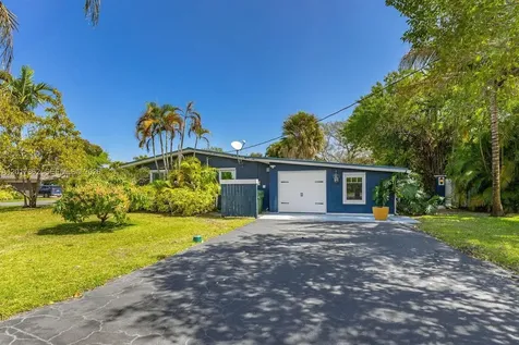 2624 NE 30th Street Fort Lauderdale FL 33306