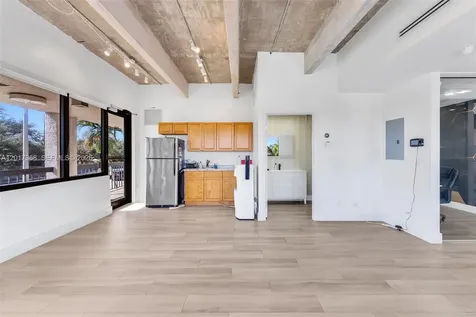 3595 Sheridan Street Hollywood FL 33021