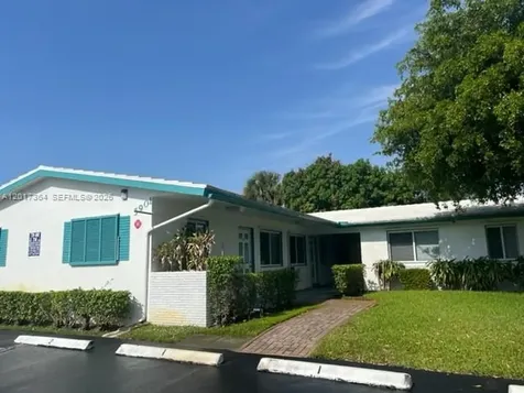 5901 NE 18th Avenue Fort Lauderdale FL 33334