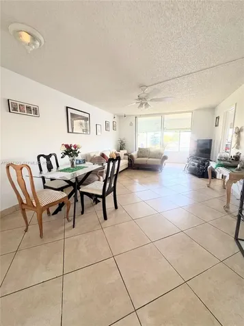 8130 Sunrise Lakes Boulevard Sunrise FL 33322
