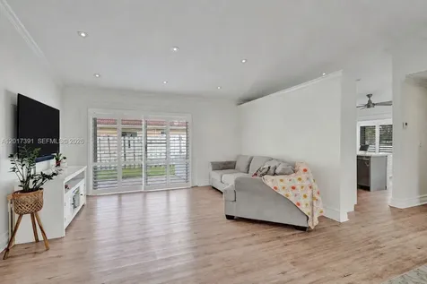1212 NW 125th Terrace Sunrise FL 33323