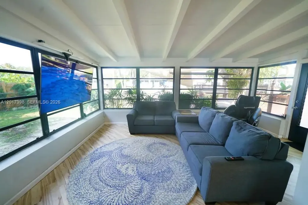 2518 Gulfstream Lane Fort Lauderdale FL 33312