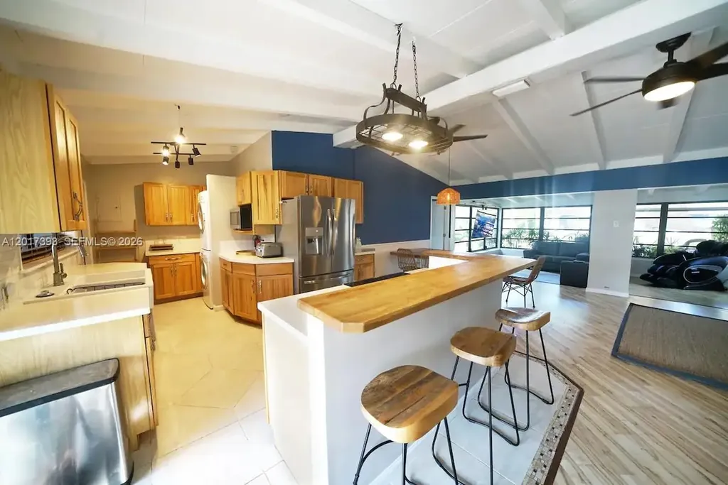2518 Gulfstream Lane Fort Lauderdale FL 33312
