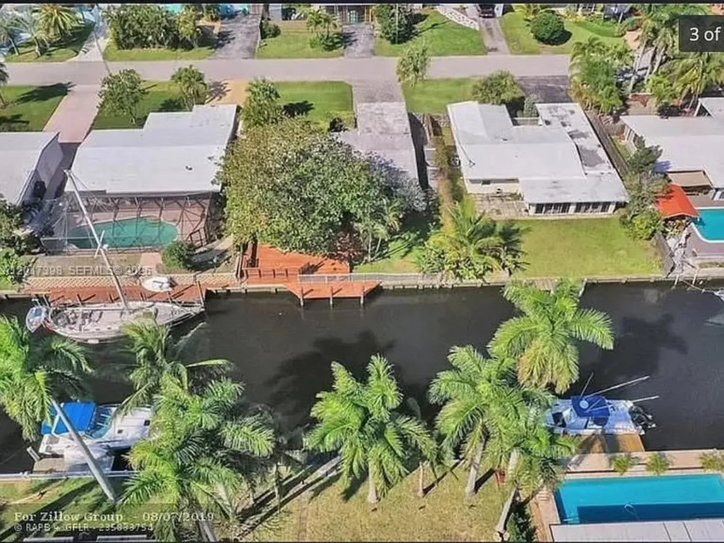 2518 Gulfstream Lane Fort Lauderdale FL 33312