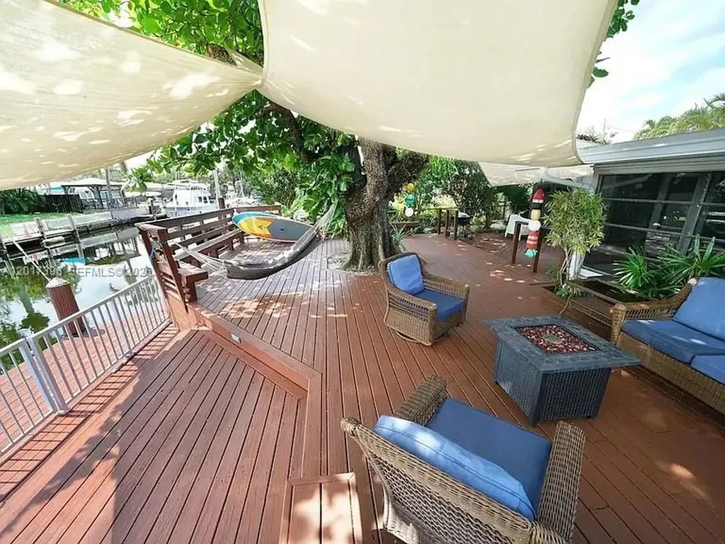 2518 Gulfstream Lane Fort Lauderdale FL 33312