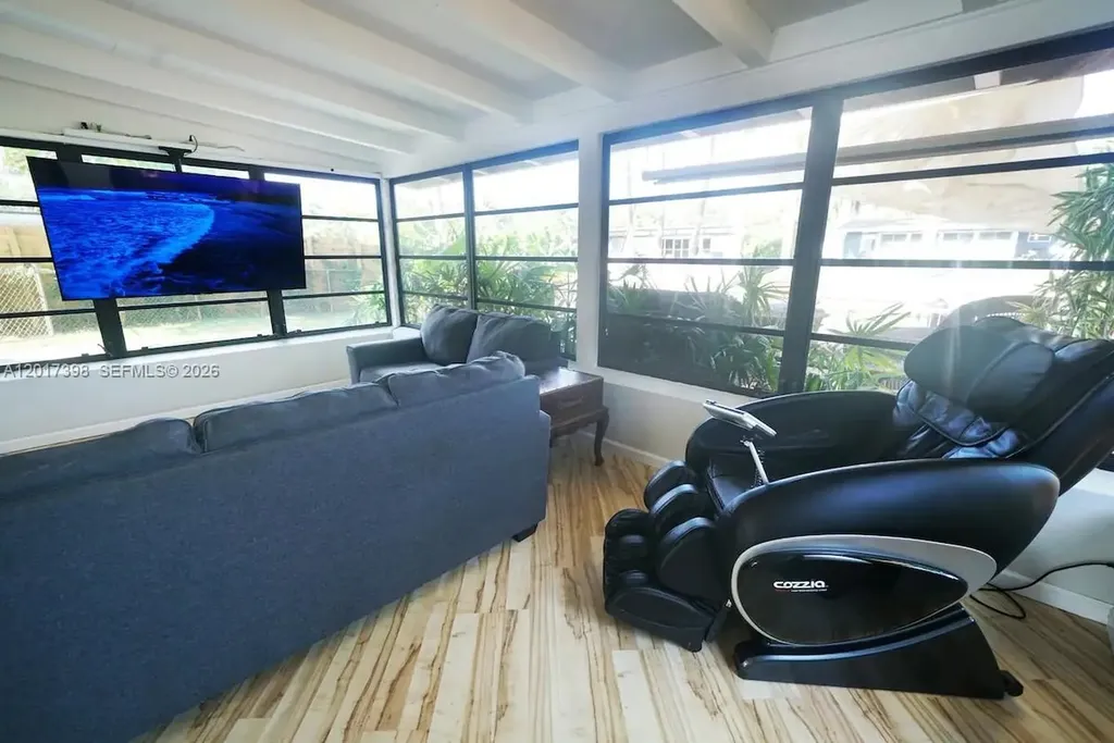 2518 Gulfstream Lane Fort Lauderdale FL 33312