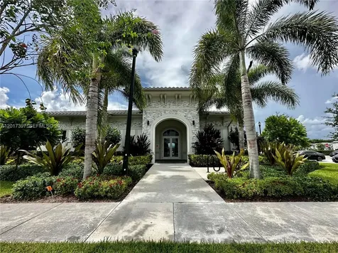 2685 SE 13th Court Homestead FL 33035