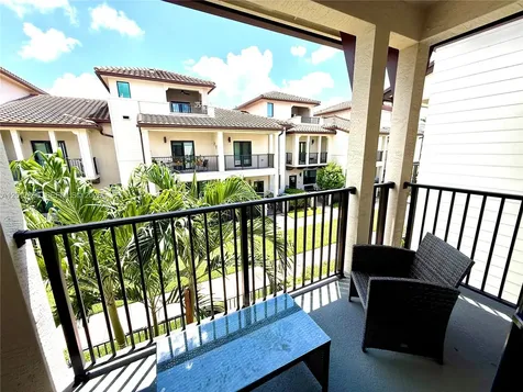 4680 NW 83rd Path Doral FL 33166