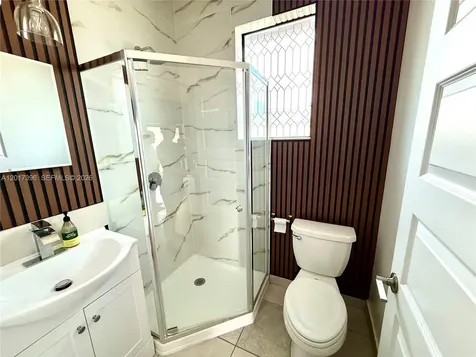 4680 NW 83rd Path Doral FL 33166