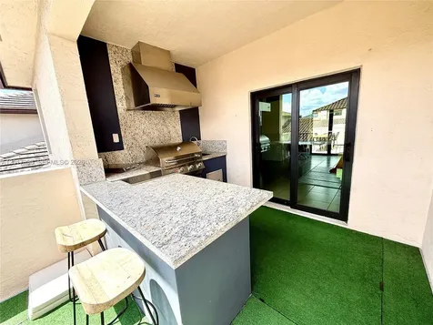 4680 NW 83rd Path Doral FL 33166