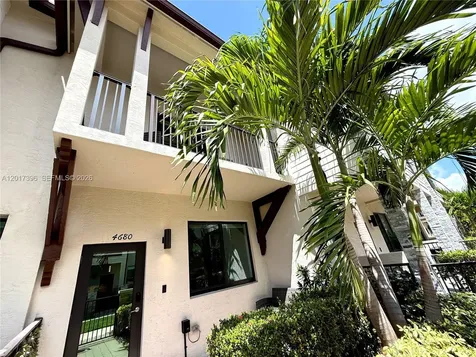 4680 NW 83rd Path Doral FL 33166
