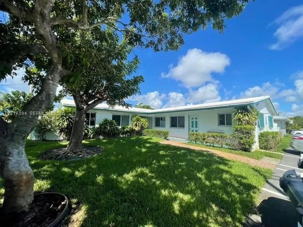5911 NE 18th Avenue Fort Lauderdale FL 33334