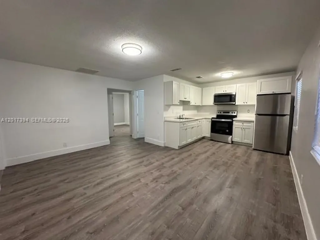 5911 NE 18th Avenue Fort Lauderdale FL 33334