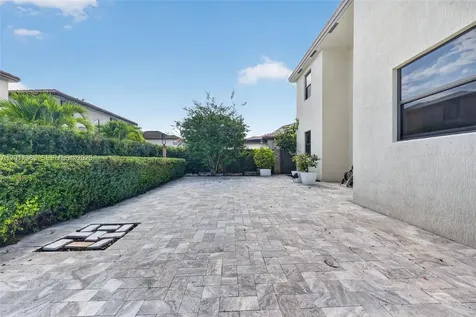11863 SW 233rd Terrace Homestead FL 33032