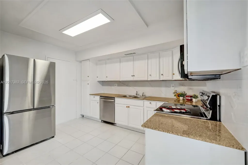 1600 S Ocean Drive Hollywood FL 33019