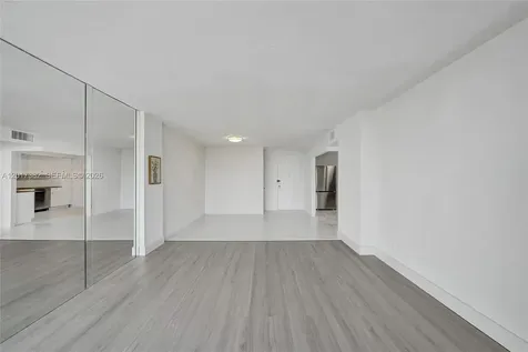 1600 S Ocean Drive Hollywood FL 33019