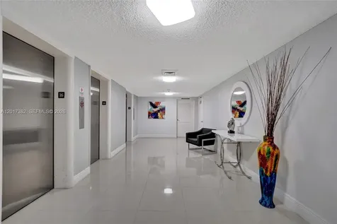1600 S Ocean Drive Hollywood FL 33019