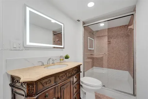 1600 S Ocean Drive Hollywood FL 33019