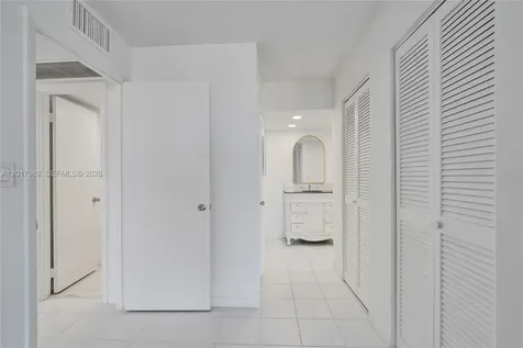 1600 S Ocean Drive Hollywood FL 33019