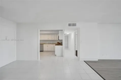 1600 S Ocean Drive Hollywood FL 33019