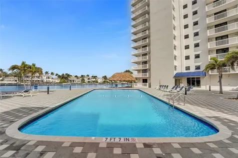 1600 S Ocean Drive Hollywood FL 33019