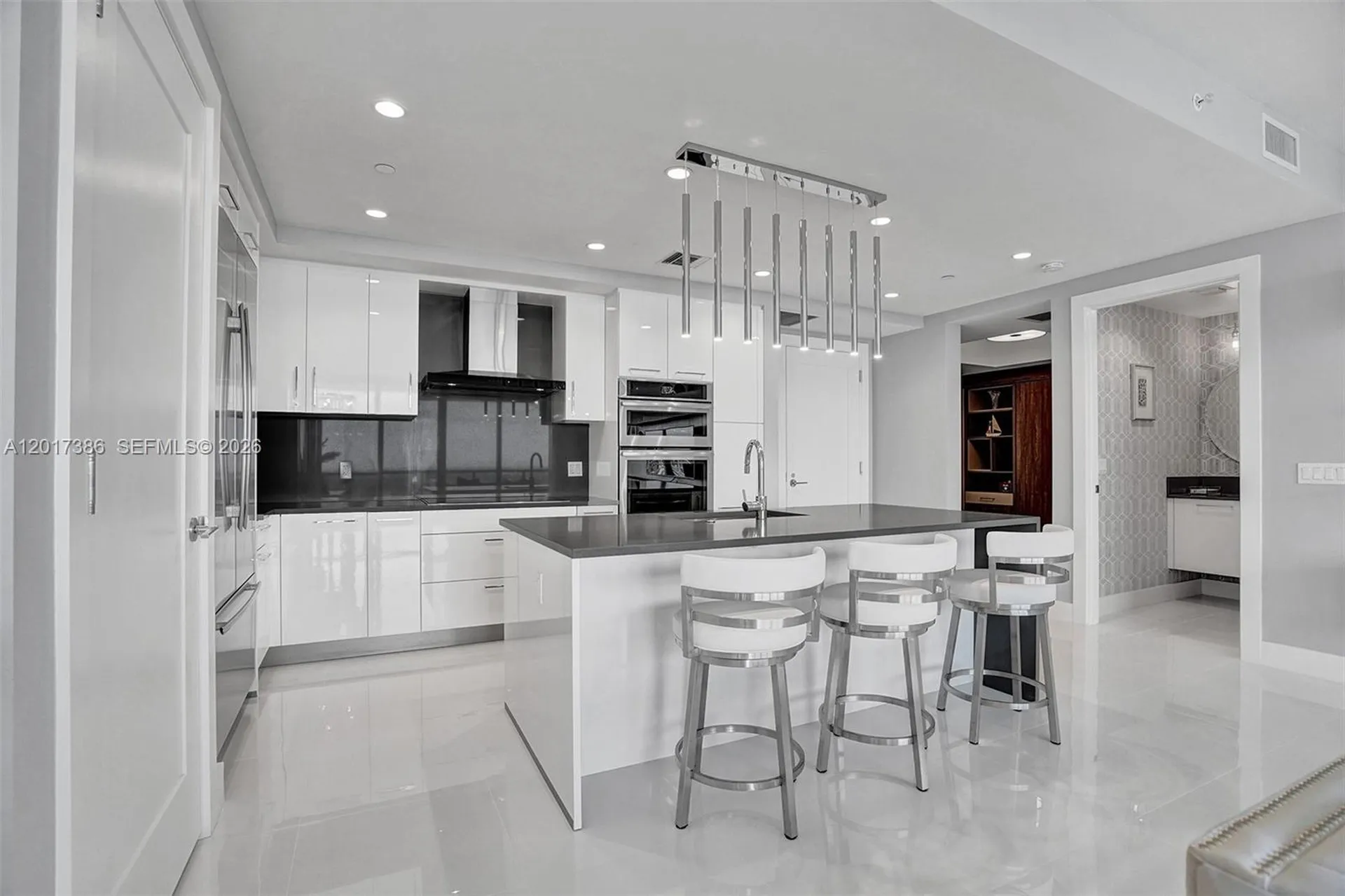 100 E Las Olas Boulevard Fort Lauderdale FL 33301