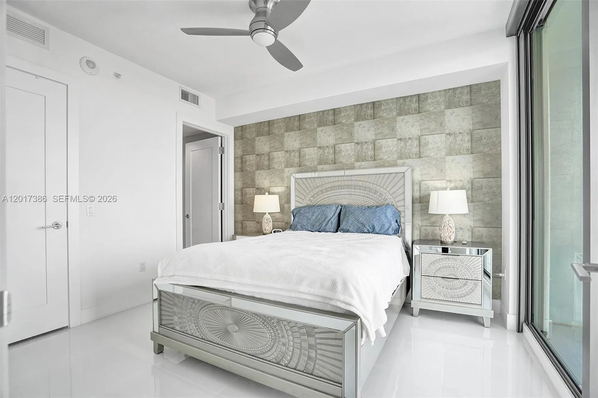 100 E Las Olas Boulevard Fort Lauderdale FL 33301
