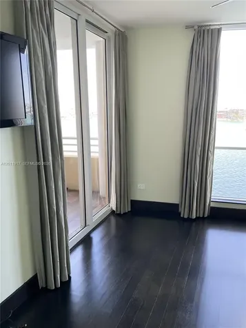 848 Brickell Key Drive Miami FL 33131