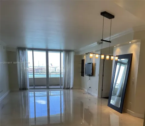 848 Brickell Key Drive Miami FL 33131