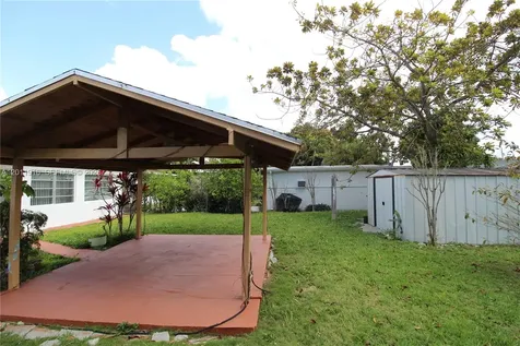 5580 SW 2nd Street Miami FL 33134
