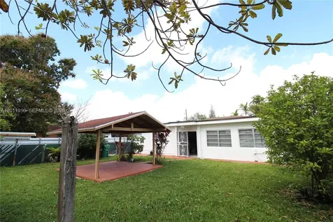 5580 SW 2nd Street Miami FL 33134