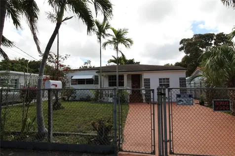 5580 SW 2nd Street Miami FL 33134