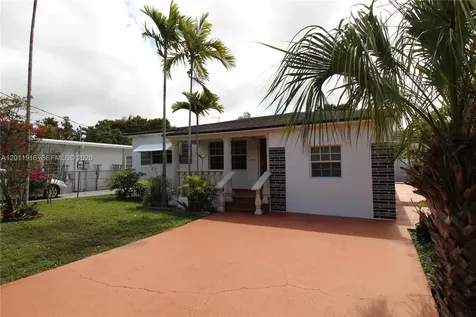 5580 SW 2nd Street Miami FL 33134
