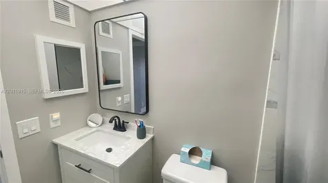 200 S Birch Road Fort Lauderdale FL 33316
