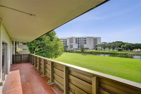 8335 SW 72nd Avenue Miami FL 33143