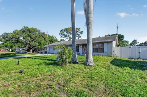 3575 Marlow Avenue Boynton Beach FL 33436