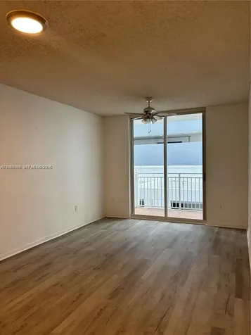 185 SE 14th Terrace Miami FL 33131