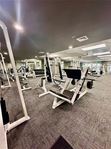 185 SE 14th Terrace Miami FL 33131