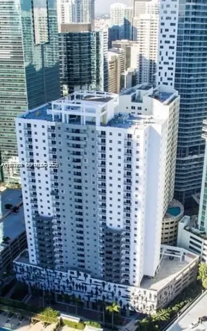 185 SE 14th Terrace Miami FL 33131
