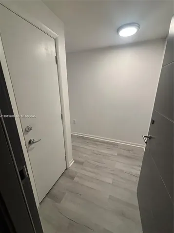 185 SE 14th Terrace Miami FL 33131
