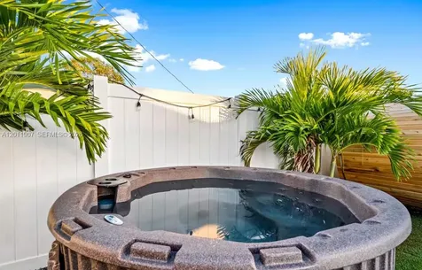2117 Longwood Road West Palm Beach FL 33409