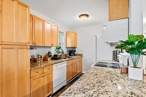 2117 Longwood Road West Palm Beach FL 33409