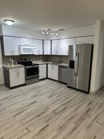 2625 SW 29th Avenue Miami FL 33133