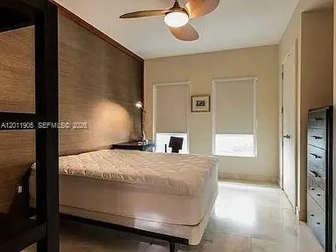 208 Washington Avenue Miami Beach FL 33139